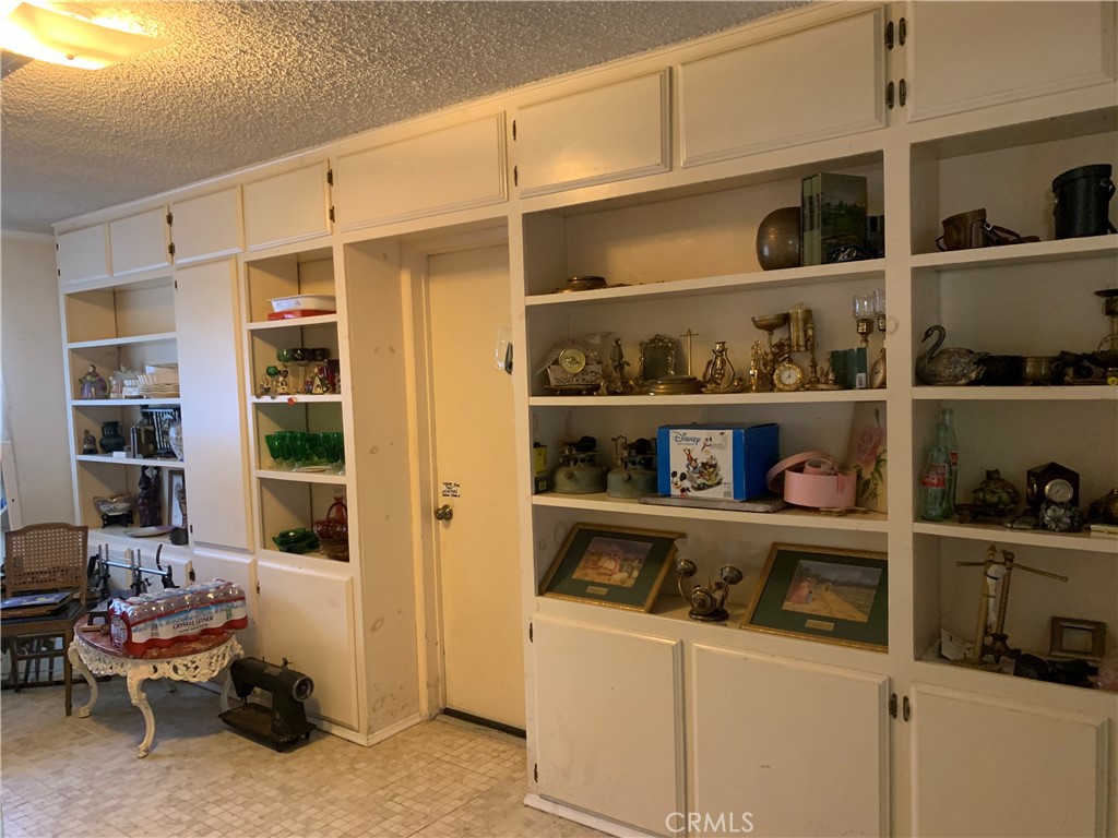 22730 Temco Street Property Photo 12