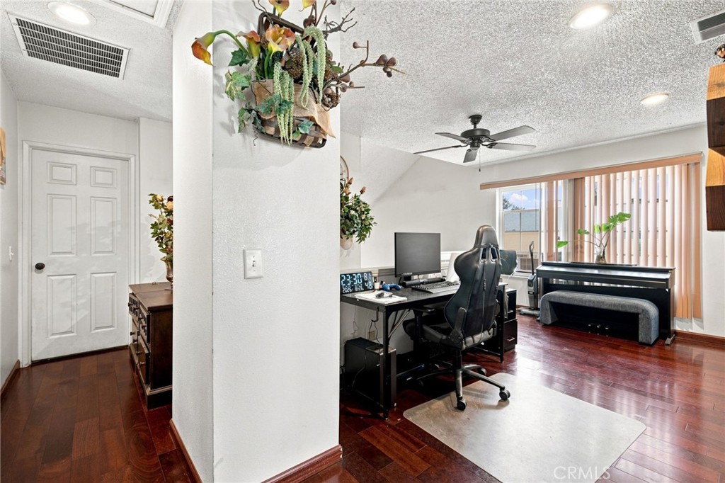 3123 Buffalo Property Photo 41