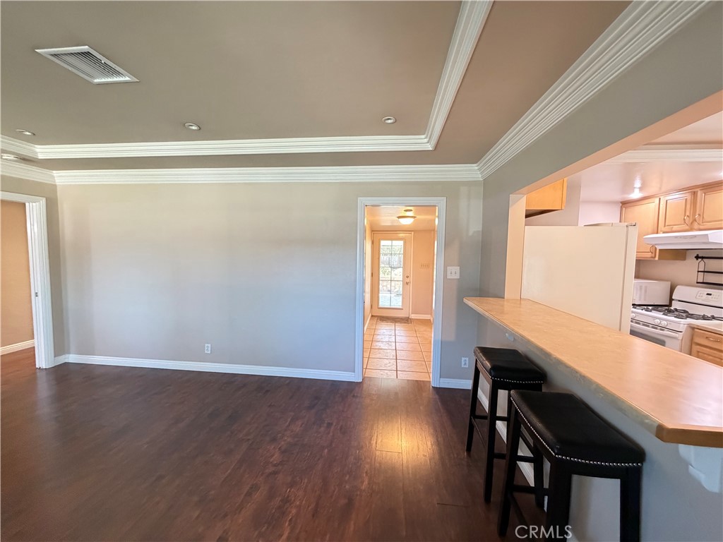 6033 Brockton Property Photo 19