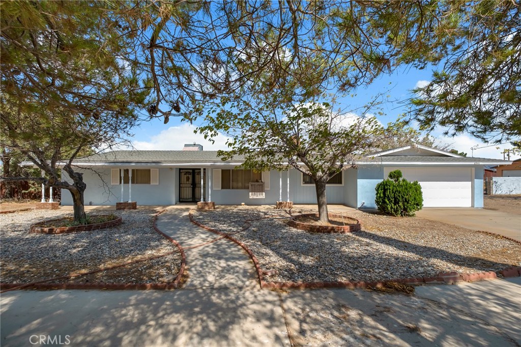 8941 Cottonwood Property Photo 4