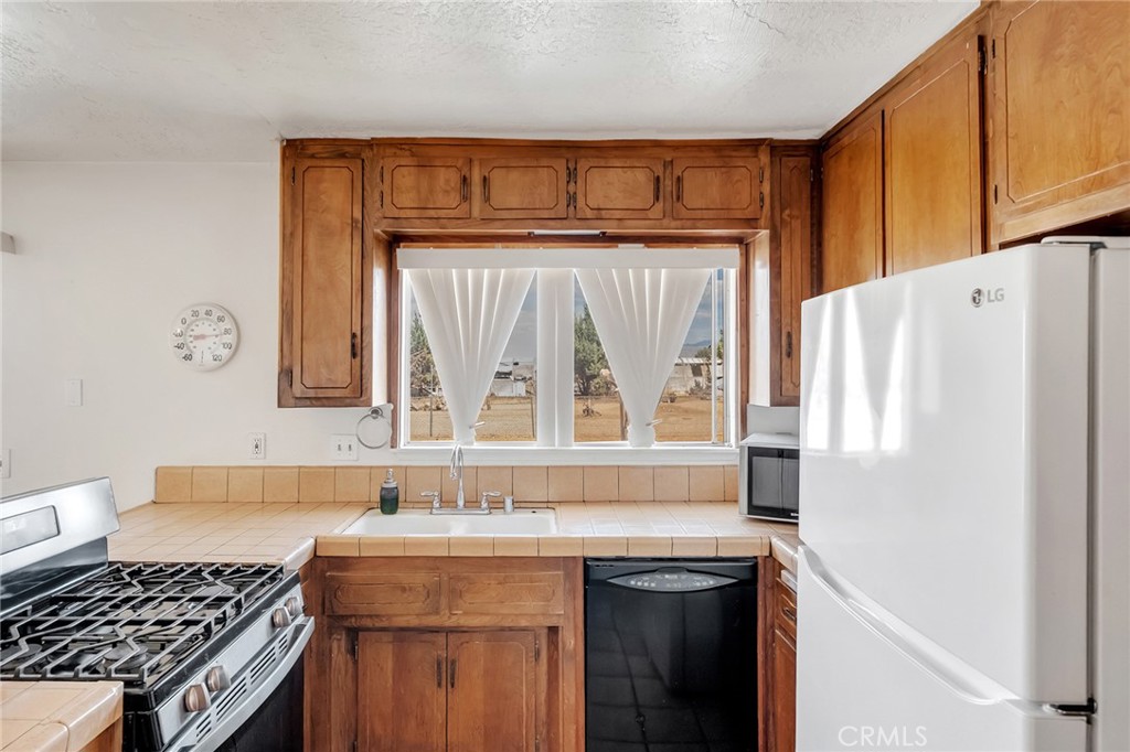 8941 Cottonwood Property Photo 12