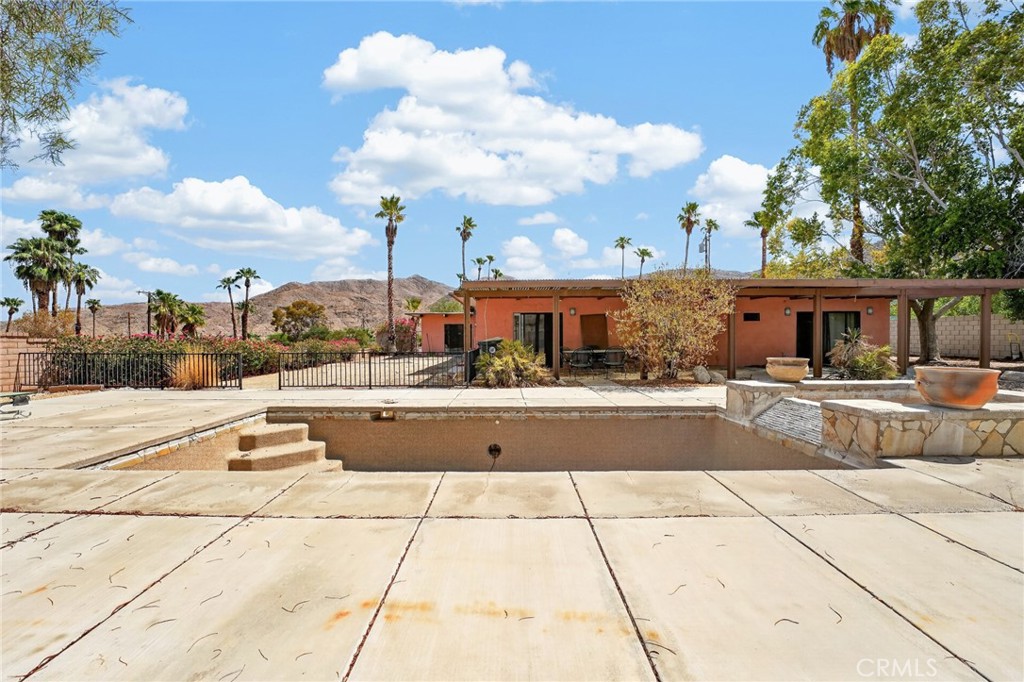 67870 Carroll Drive Property Photo 28