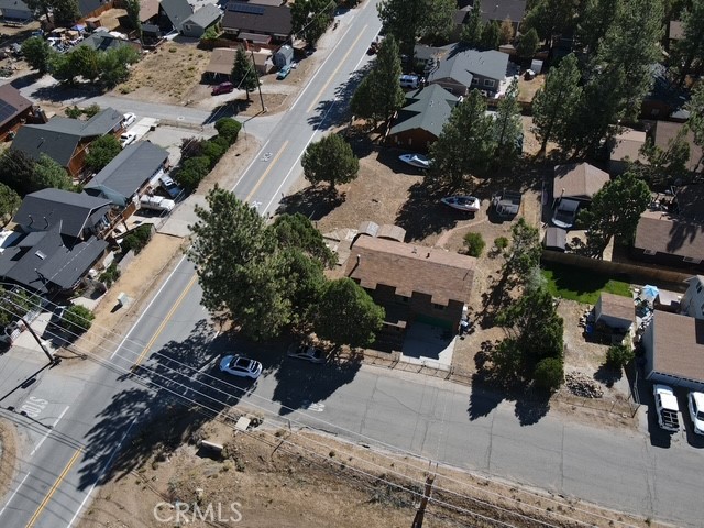 1000 Willow Property Photo 33