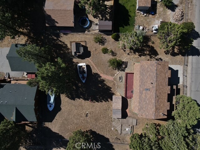 1000 Willow Property Photo 34