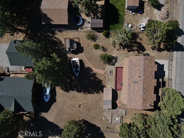 1000 Willow Property Photo 34