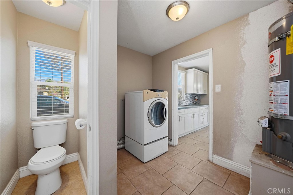 3396 N Pershing Property Photo 13