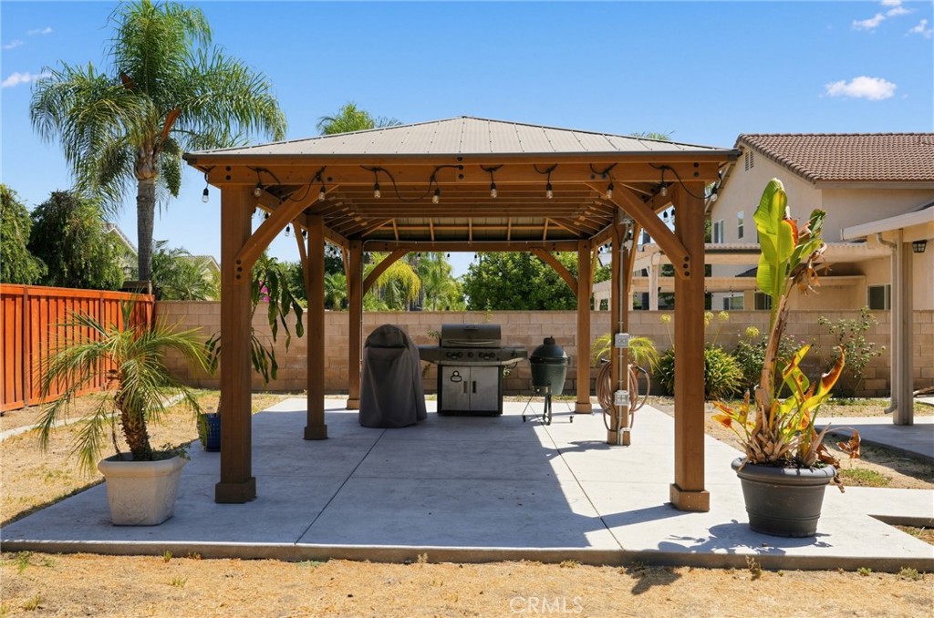 20736 Rosedale Drive Property Photo 8