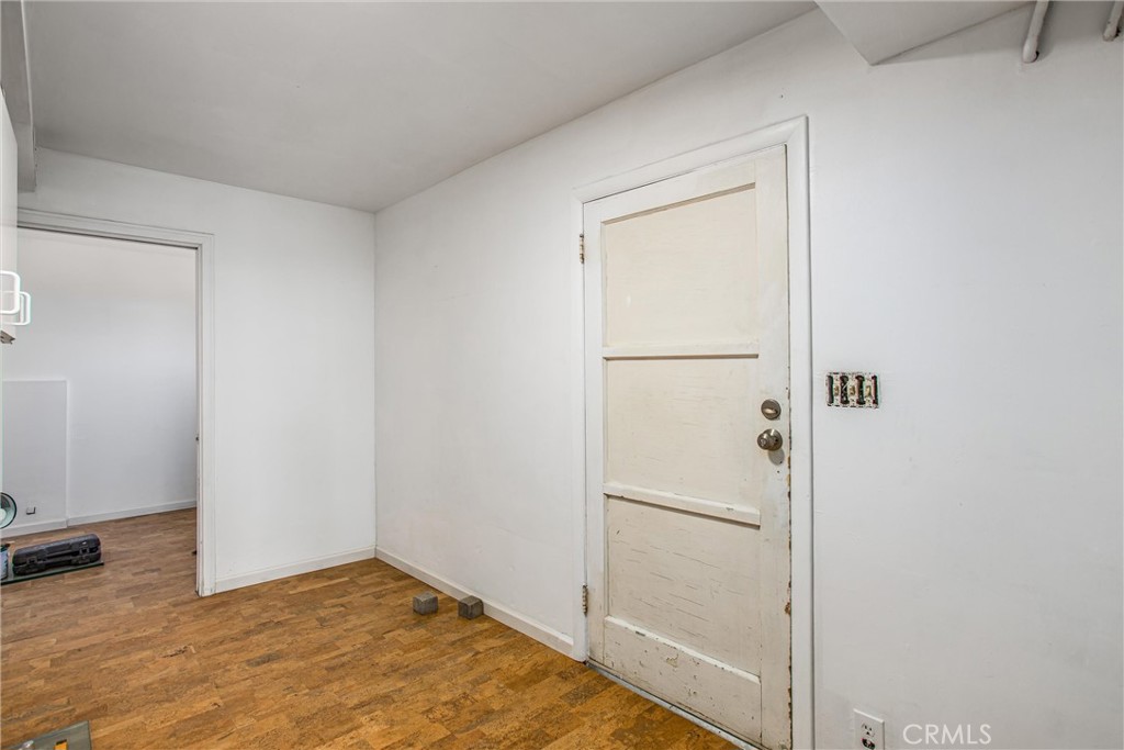 12190 Gladys Property Photo 20