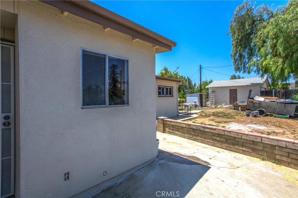 12190 Gladys Property Photo 28