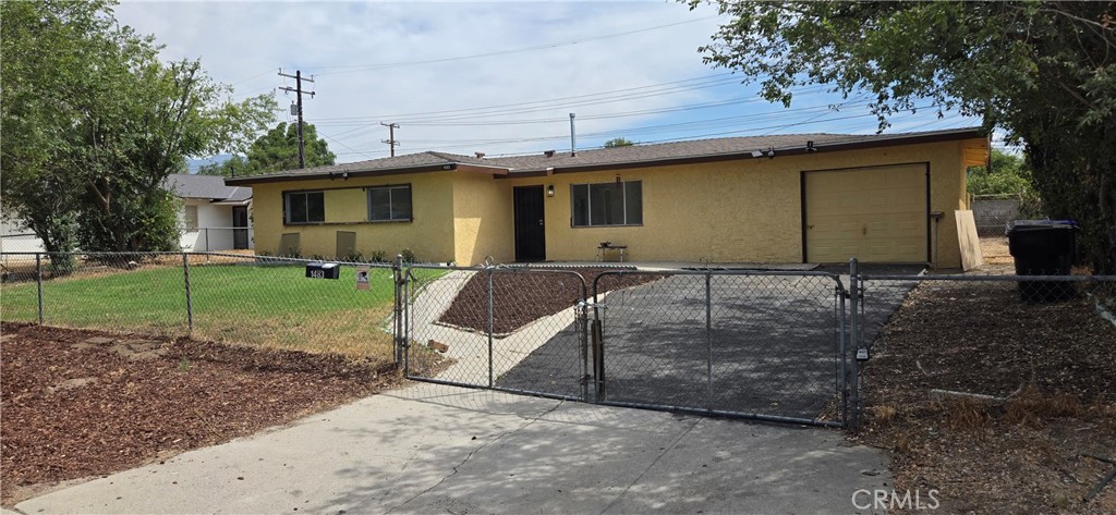 1483 Arizona Property Photo 4