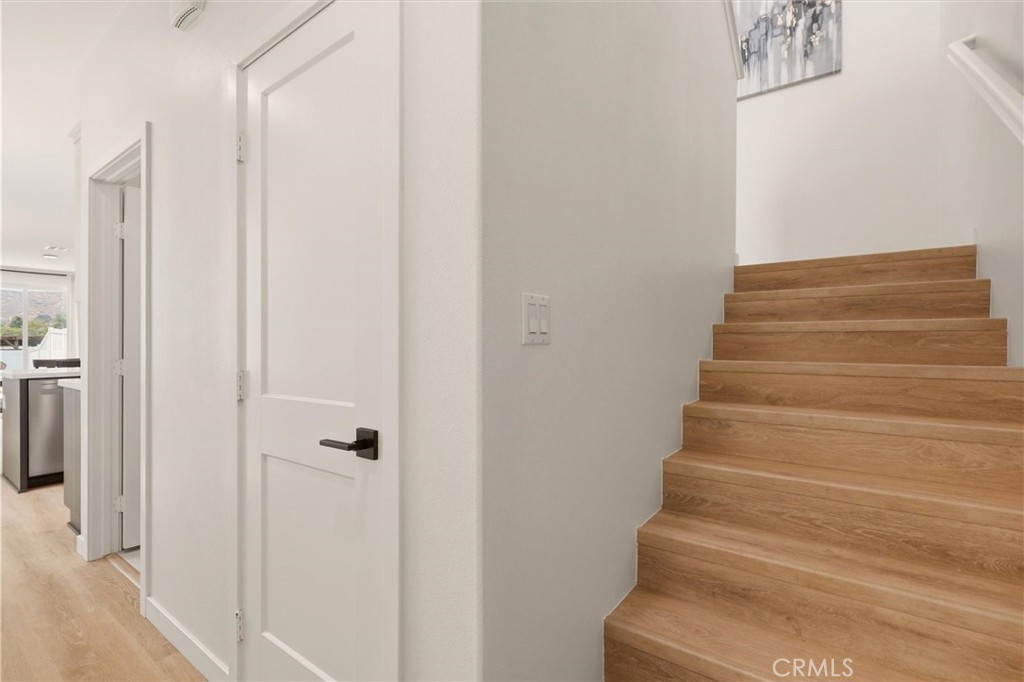 5868 Persepolis Ct Property Photo 15