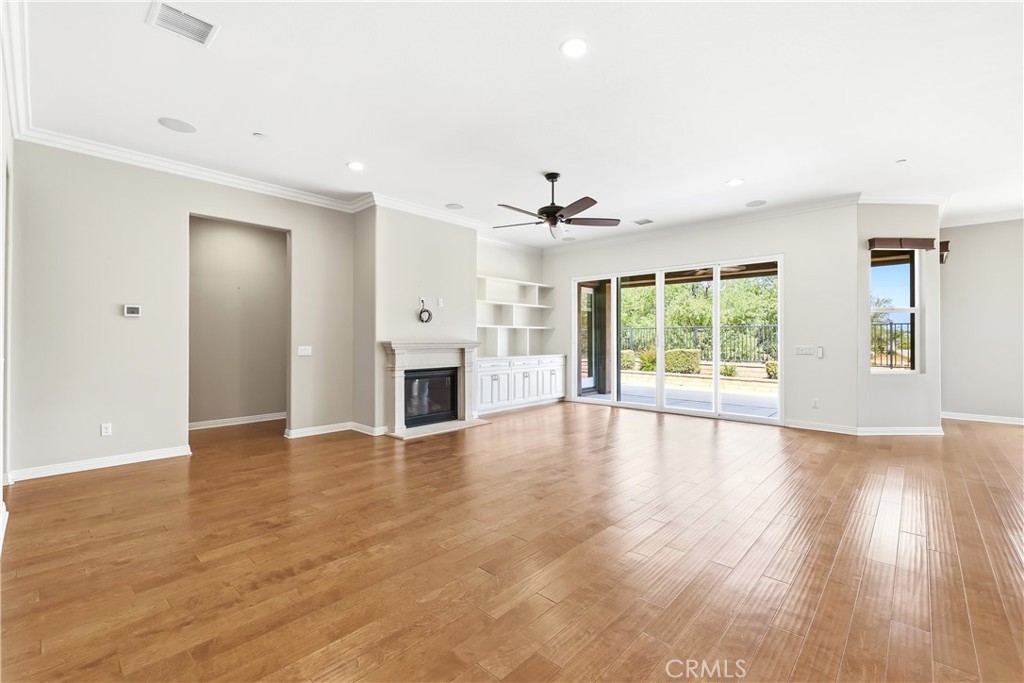 1564 Rio Grande Property Photo 3