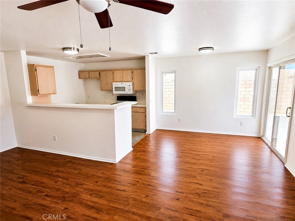 17805 Carson Circle Property Photo 2
