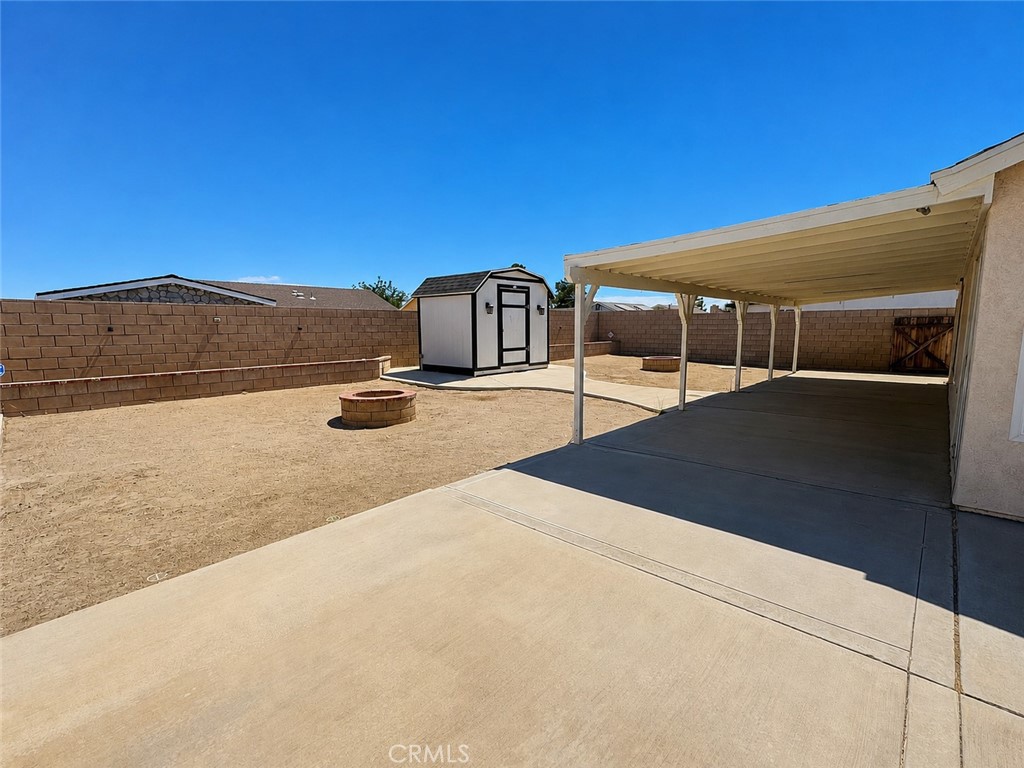 17805 Carson Circle Property Photo 8