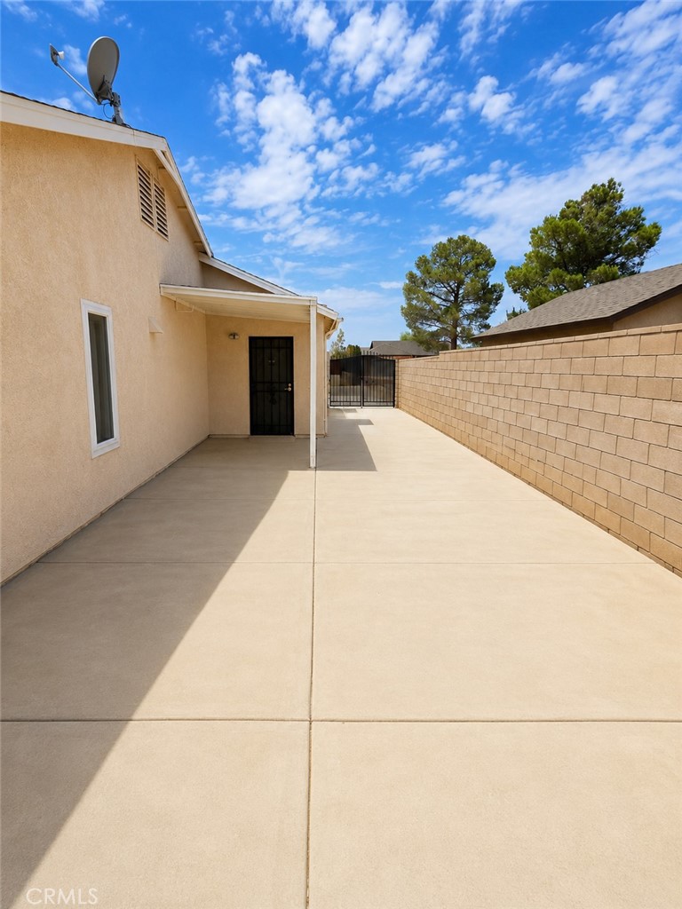 17805 Carson Circle Property Photo 10