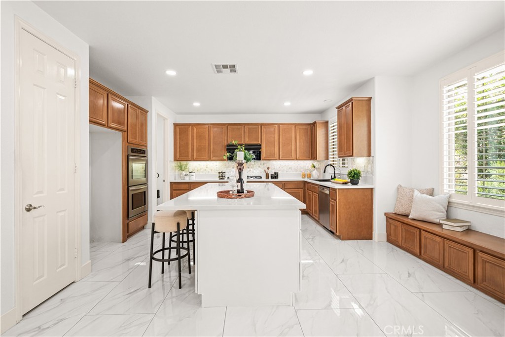 5011 Juneau Court Property Photo 17
