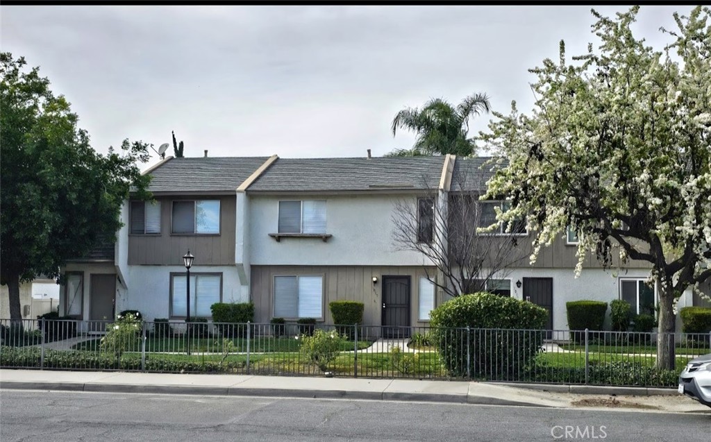 1015 Clark Property Photo 1
