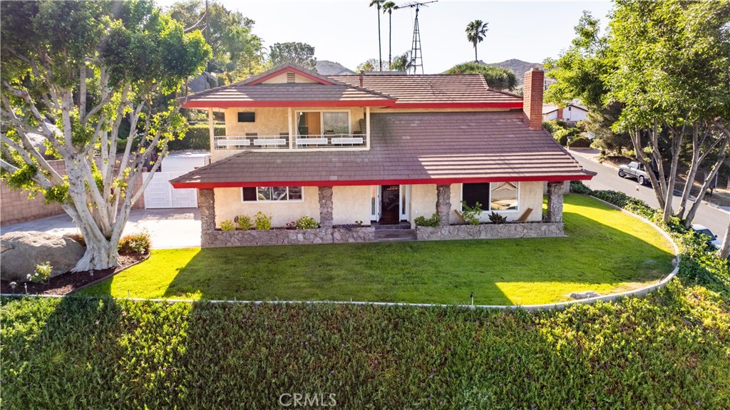 5425 Golden West Property Photo 9
