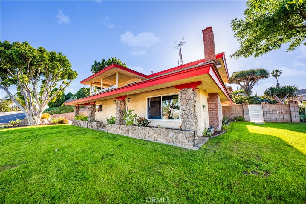 5425 Golden West Property Photo 11