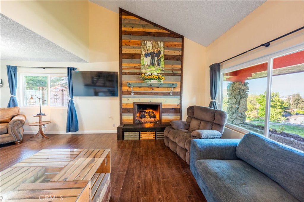 5425 Golden West Property Photo 28