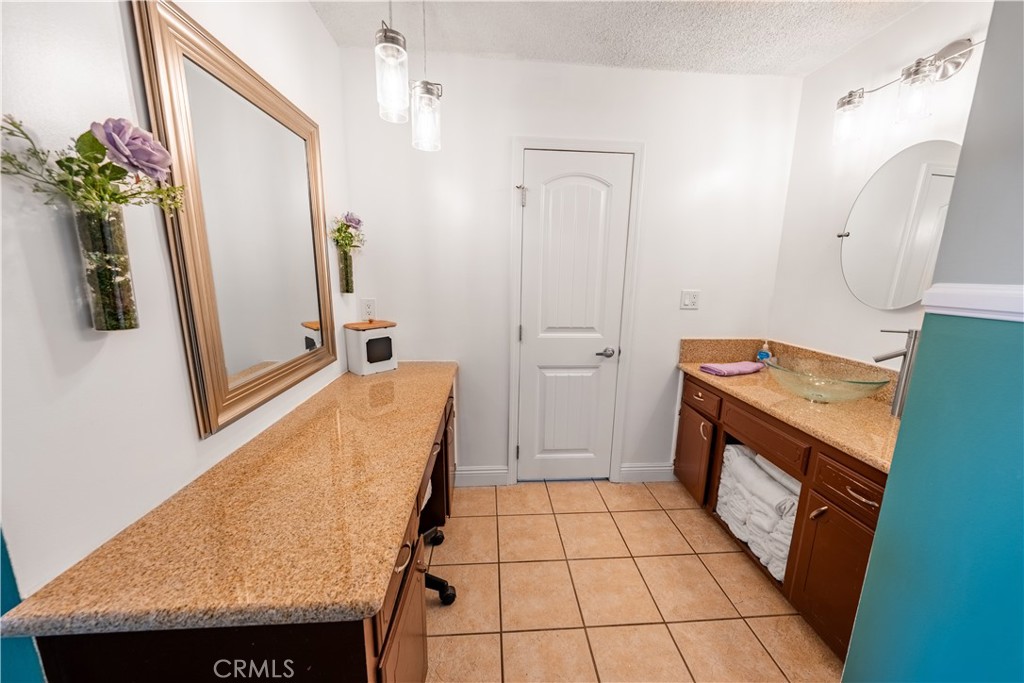 5425 Golden West Property Photo 34