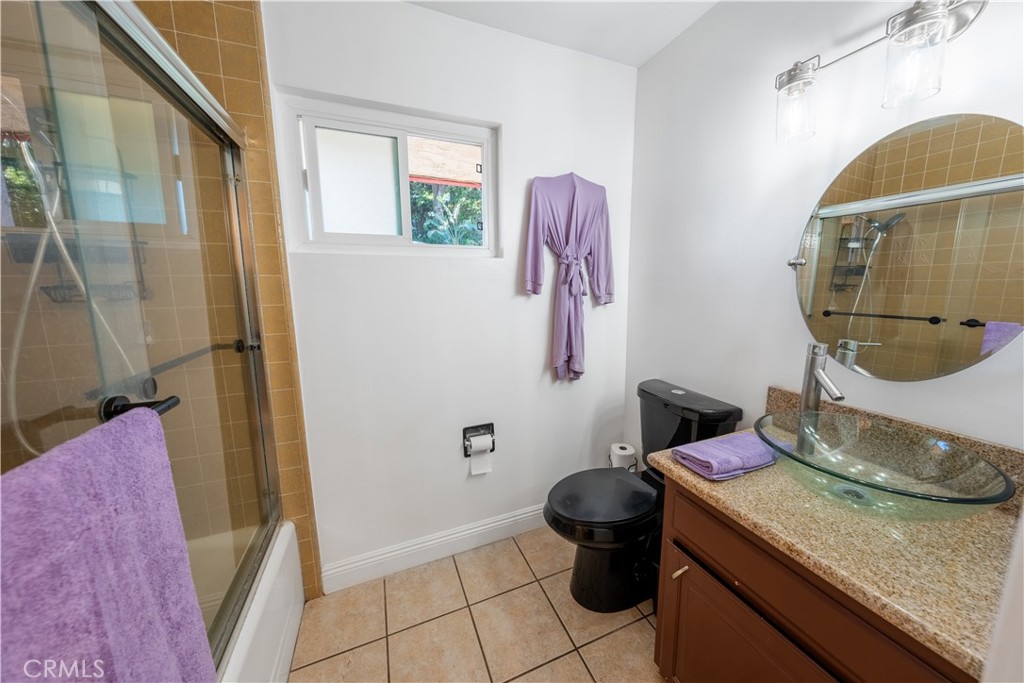 5425 Golden West Property Photo 35