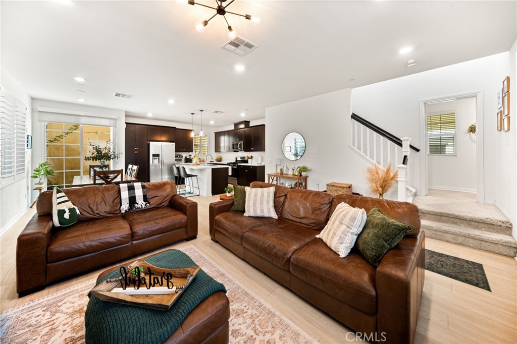 15147 Ridge 6 Property Photo 5