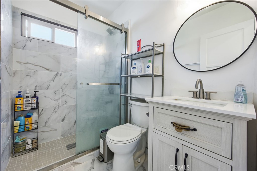 1926 W 18th Street Property Photo 28