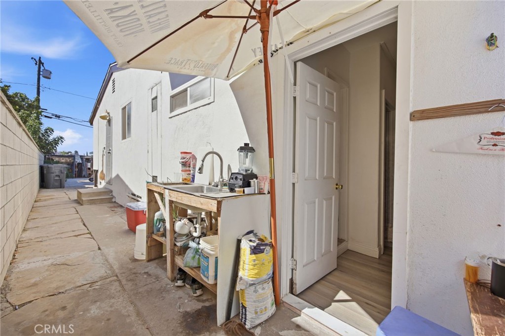 1926 W 18th Street Property Photo 30