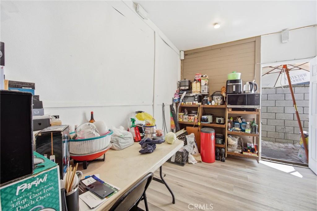 1926 W 18th Street Property Photo 32