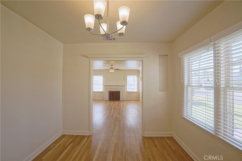 4285 Oakwood Place Property Photo 3