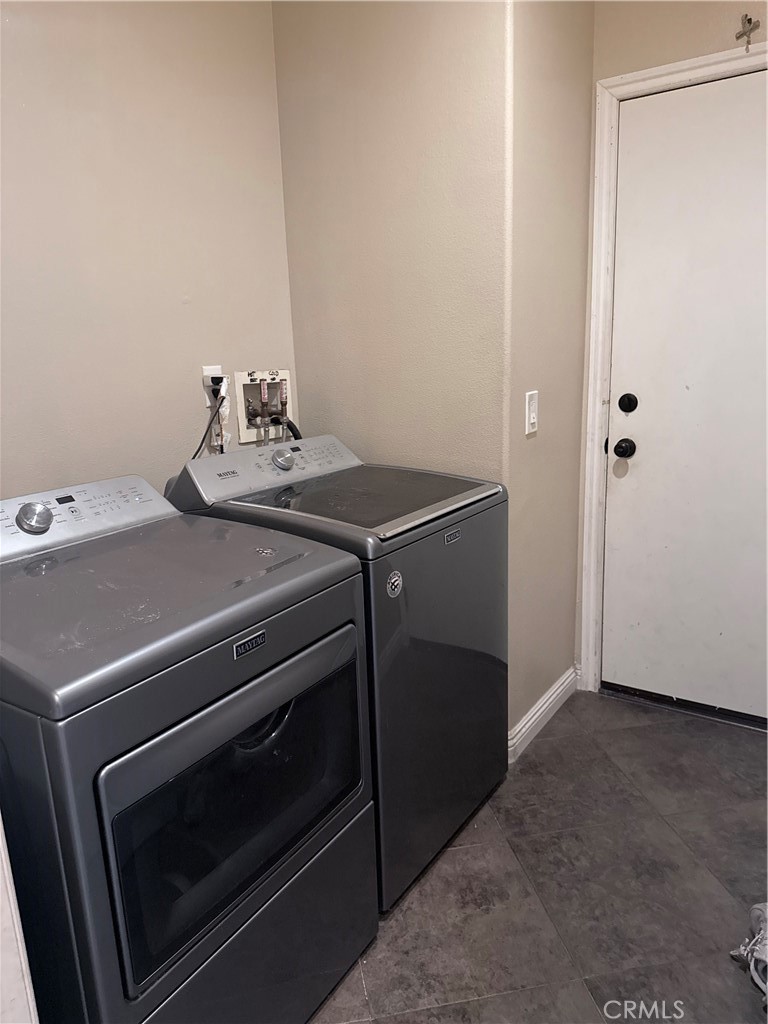 7194 Almeria Property Photo 7