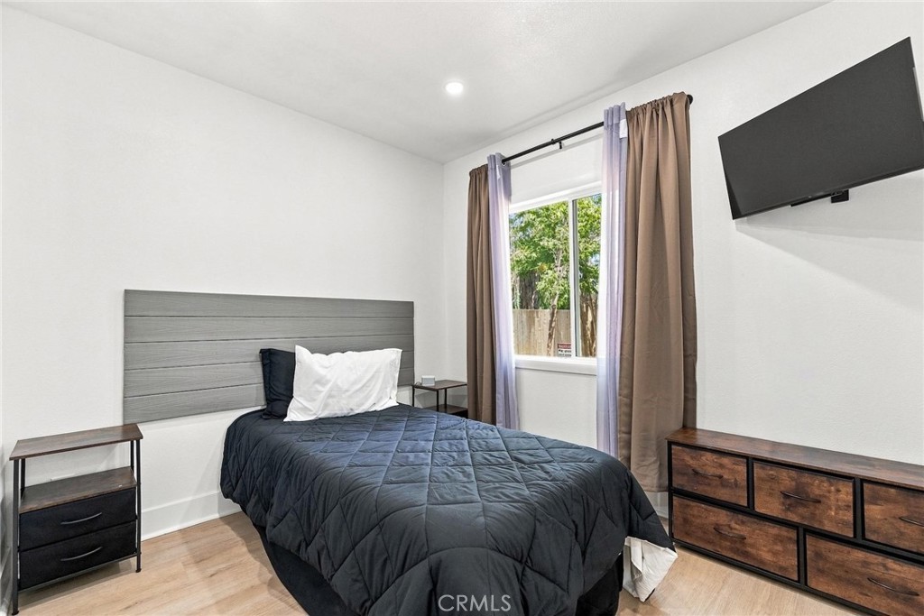 434 Highland Property Photo 17