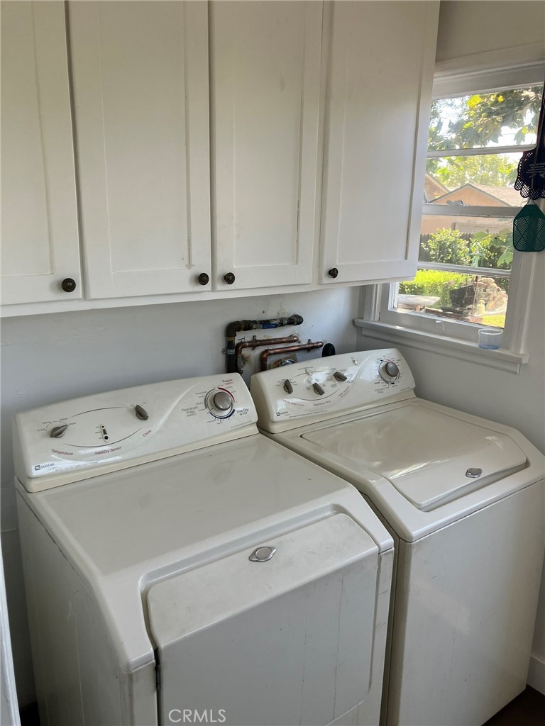 532 E Rosewood Court Property Photo 16