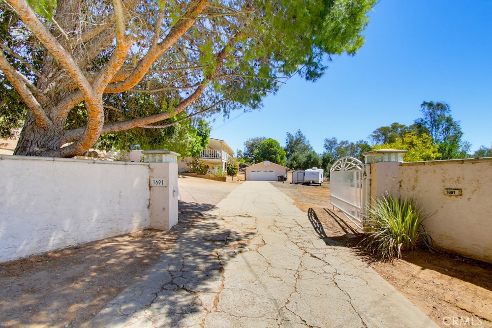 1691 Roble Grande Road Property Photo 1