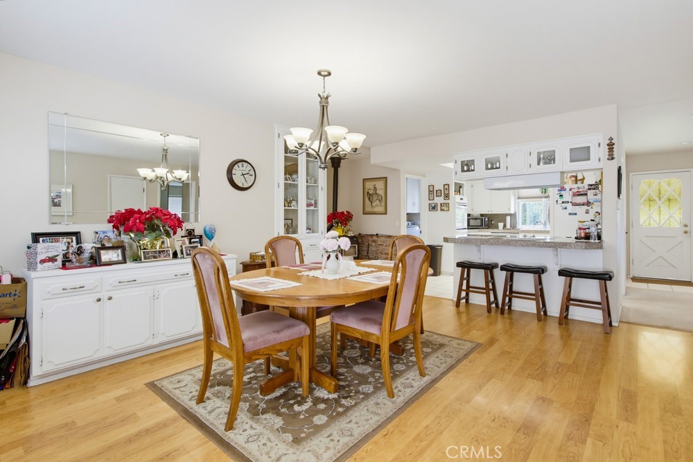 1691 Roble Grande Road Property Photo 10