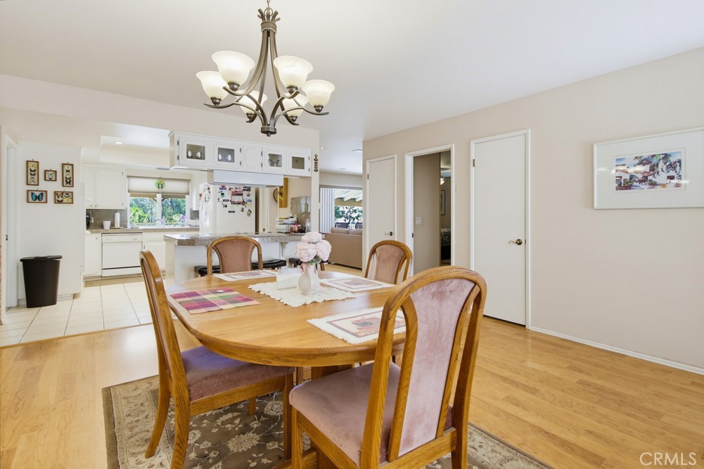 1691 Roble Grande Road Property Photo 11