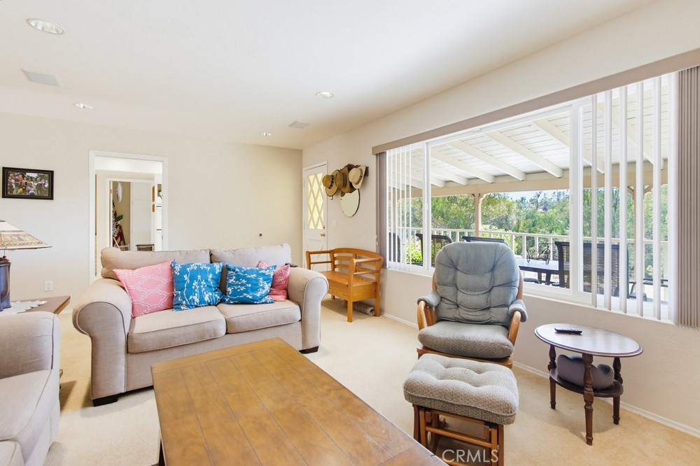 1691 Roble Grande Road Property Photo 15