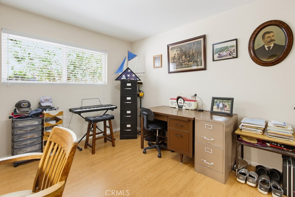 1691 Roble Grande Road Property Photo 31
