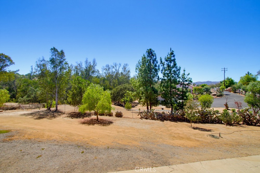 1691 Roble Grande Road Property Photo 38