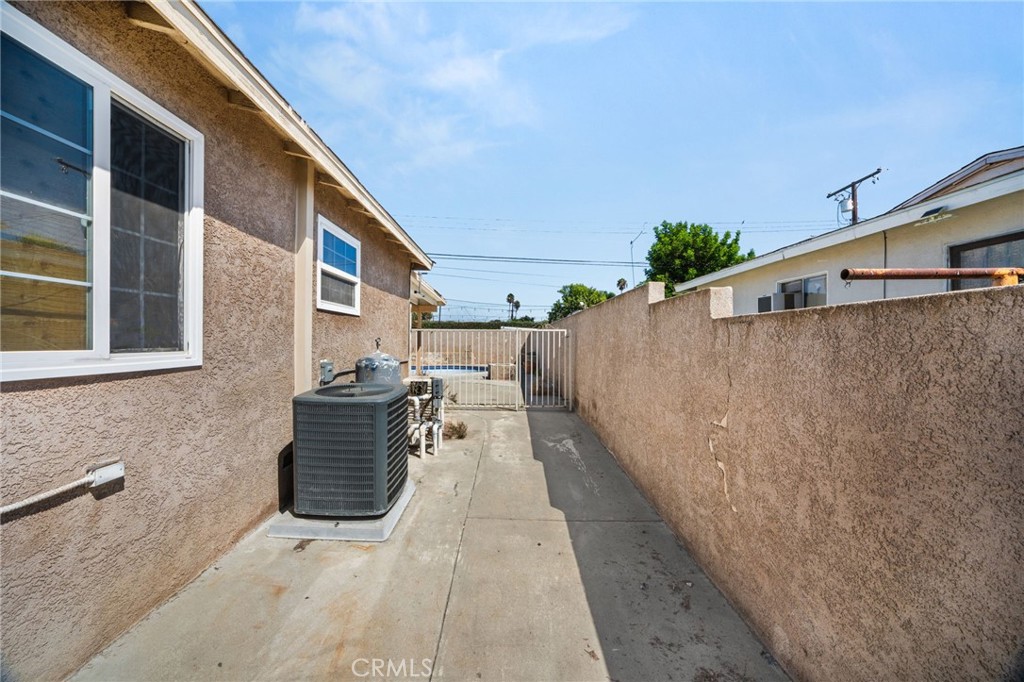 440 N Durrell Avenue Property Photo 21