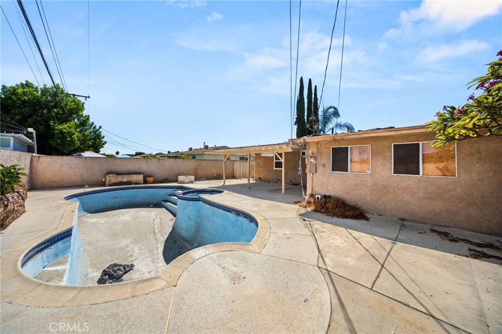 440 N Durrell Avenue Property Photo 25
