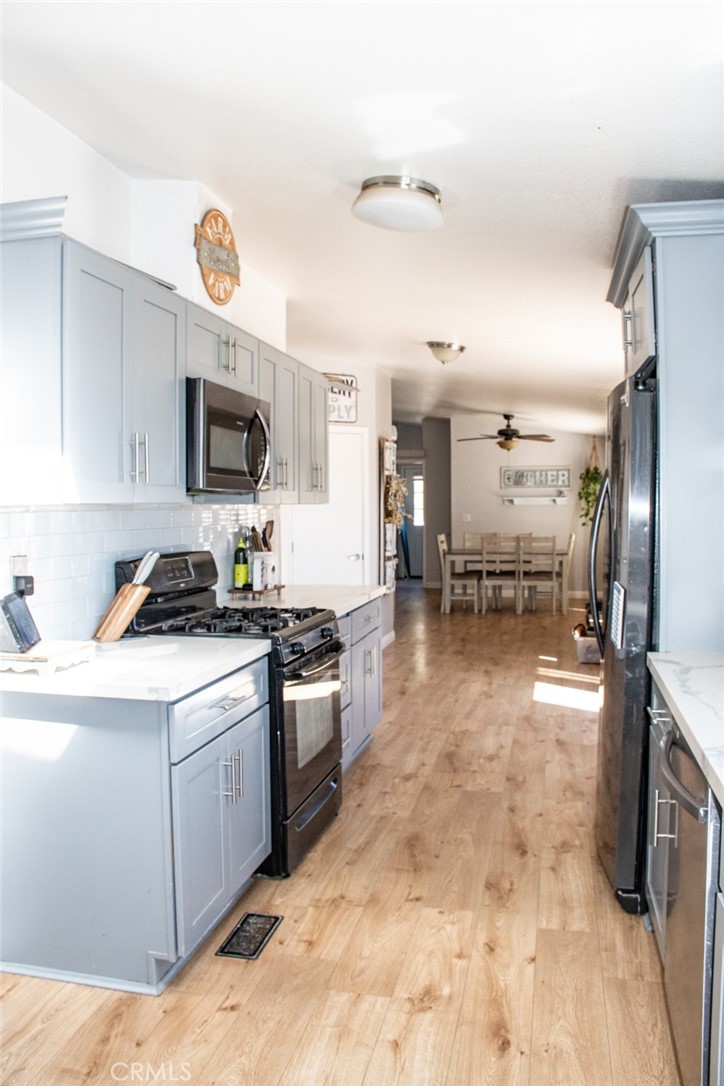 38313 View Property Photo 24