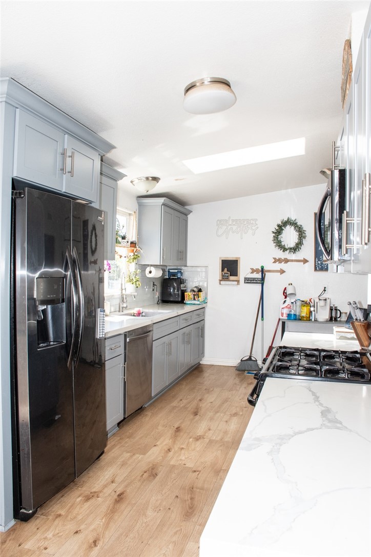 38313 View Property Photo 25