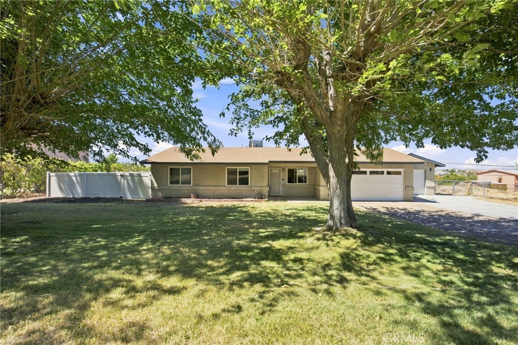 15906 Heatherdale Property Photo 1