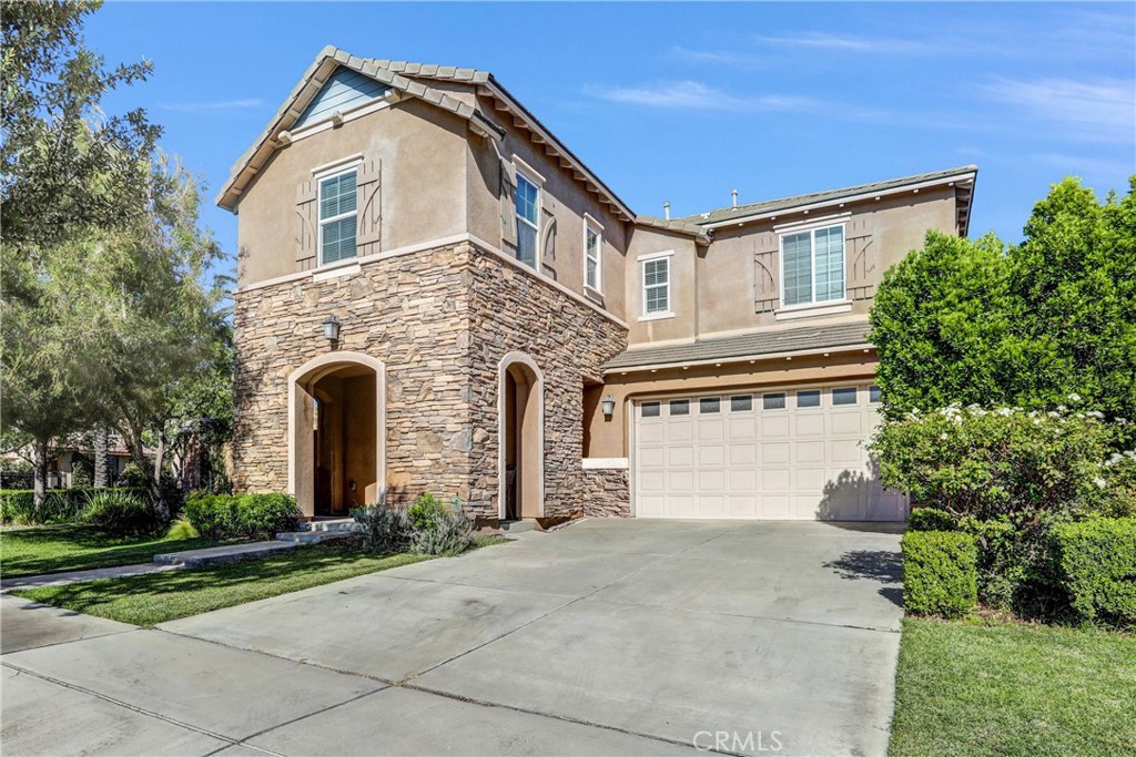 5559 Scharf Property Photo 1