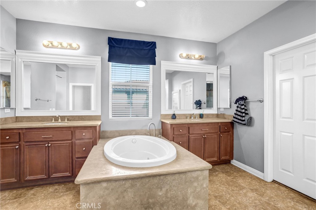 5559 Scharf Property Photo 20