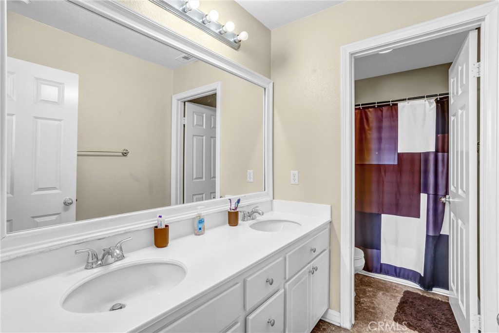 5559 Scharf Property Photo 27