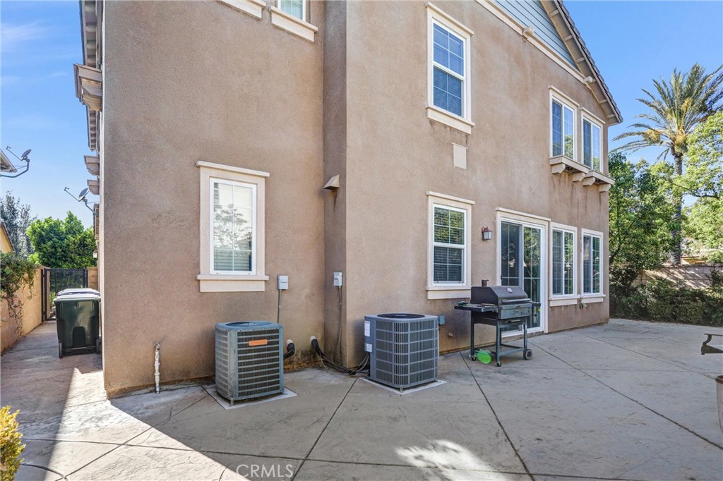 5559 Scharf Property Photo 33
