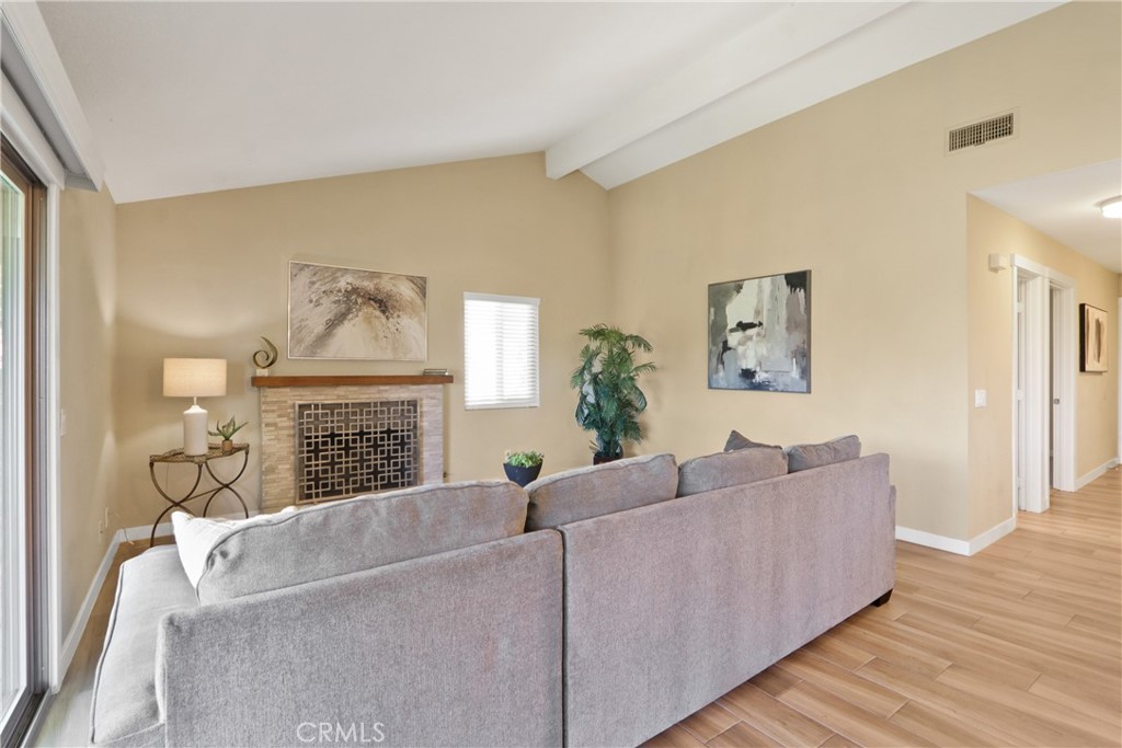 8036 Valle Vista Drive Property Photo 12